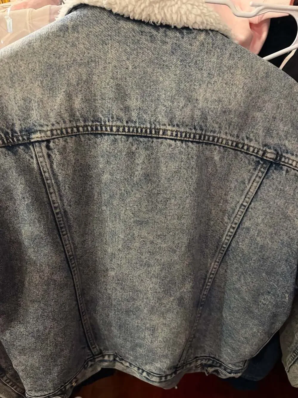 Levis Sherpa Denim Jacket Size XL Acid Wash Trucker Fleece